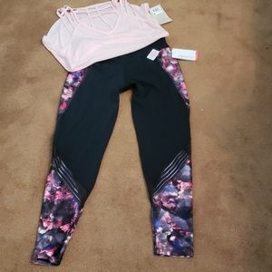 Balance collection top and Marika bottoms